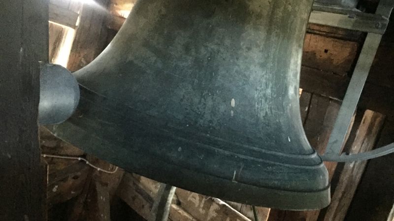 Da kirkeklokkene sprakk av glede!