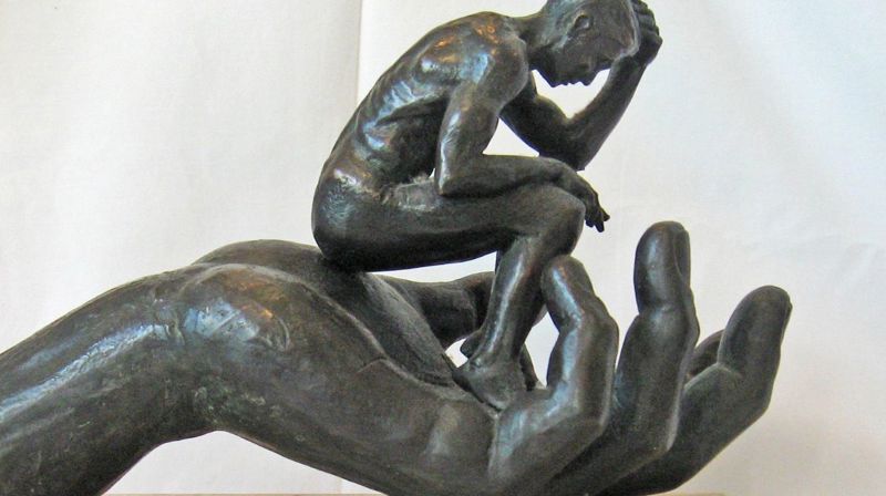 ENGSTELSE OG GLEDE I SAMME HÅND