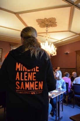 Genser: Mindre alene sammen