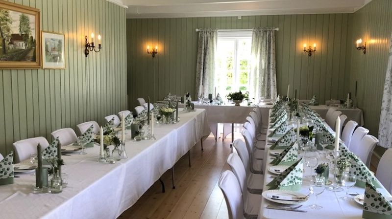 Vestfløya pyntet til dåp eller konfirmasjon