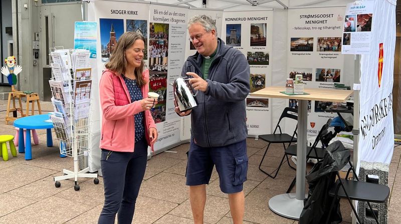 Besøk vår stand på Bragernes torg. Foto: Kirken i Drammen