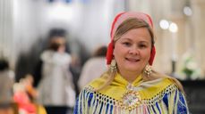 – Samenes nasjonaldag er en festdag, sier Sara Ellen Anne Eira som er leder i Samisk kirkeråd. Foto: Den norske kirke.