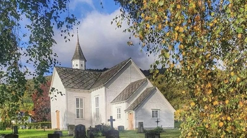 Ulvik kyrkje Bodil Høyland