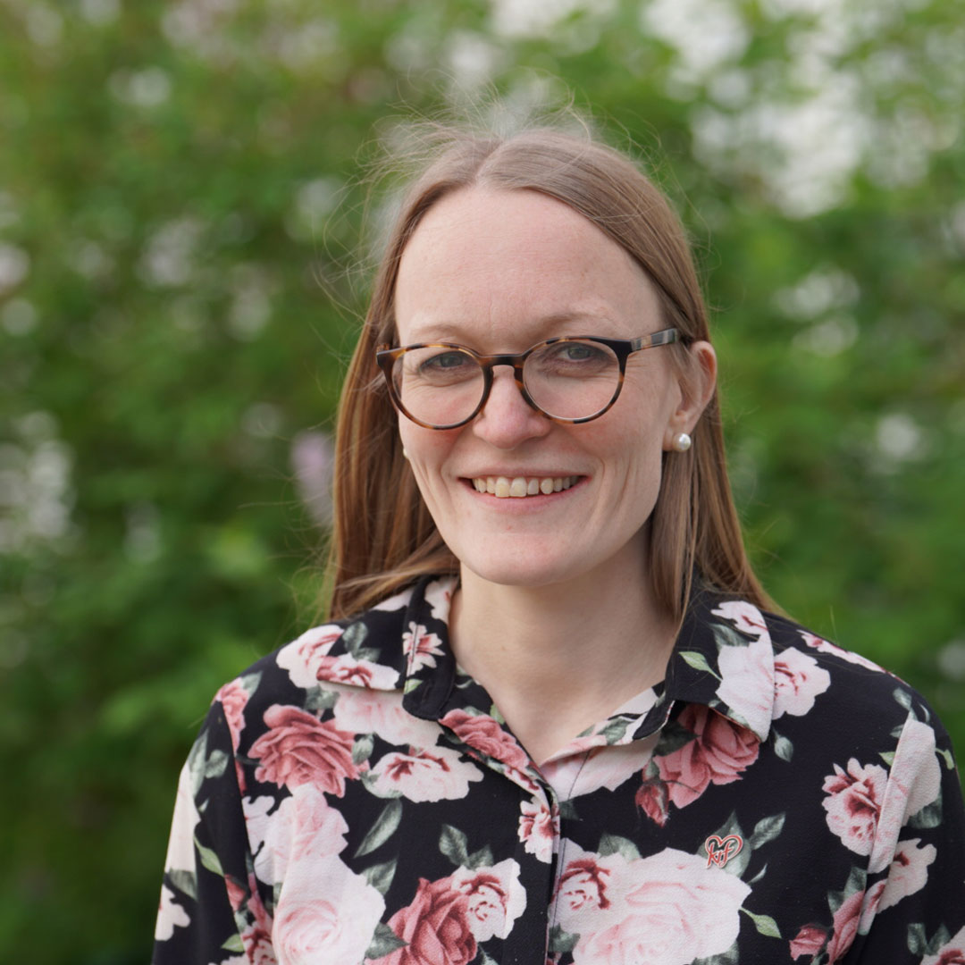 Nyepresten på plass