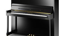 Nytt piano i Gamle Glemmen kirke