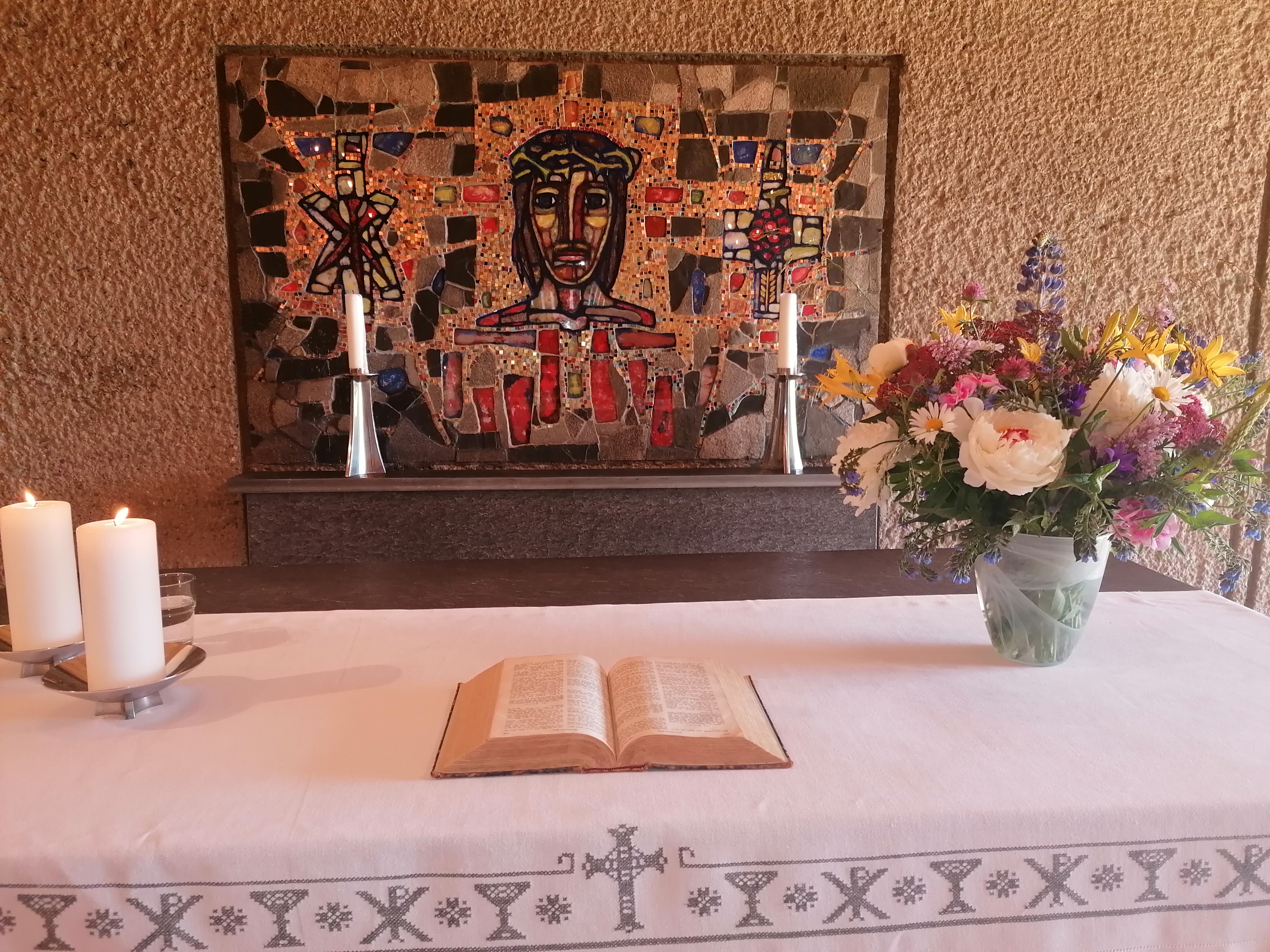 Velkommen til menighetsmøte og menighetens årsmøte