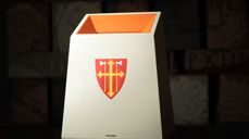 Valgurne med logoen til Den norske kirke. Foto fra Kirkerådet