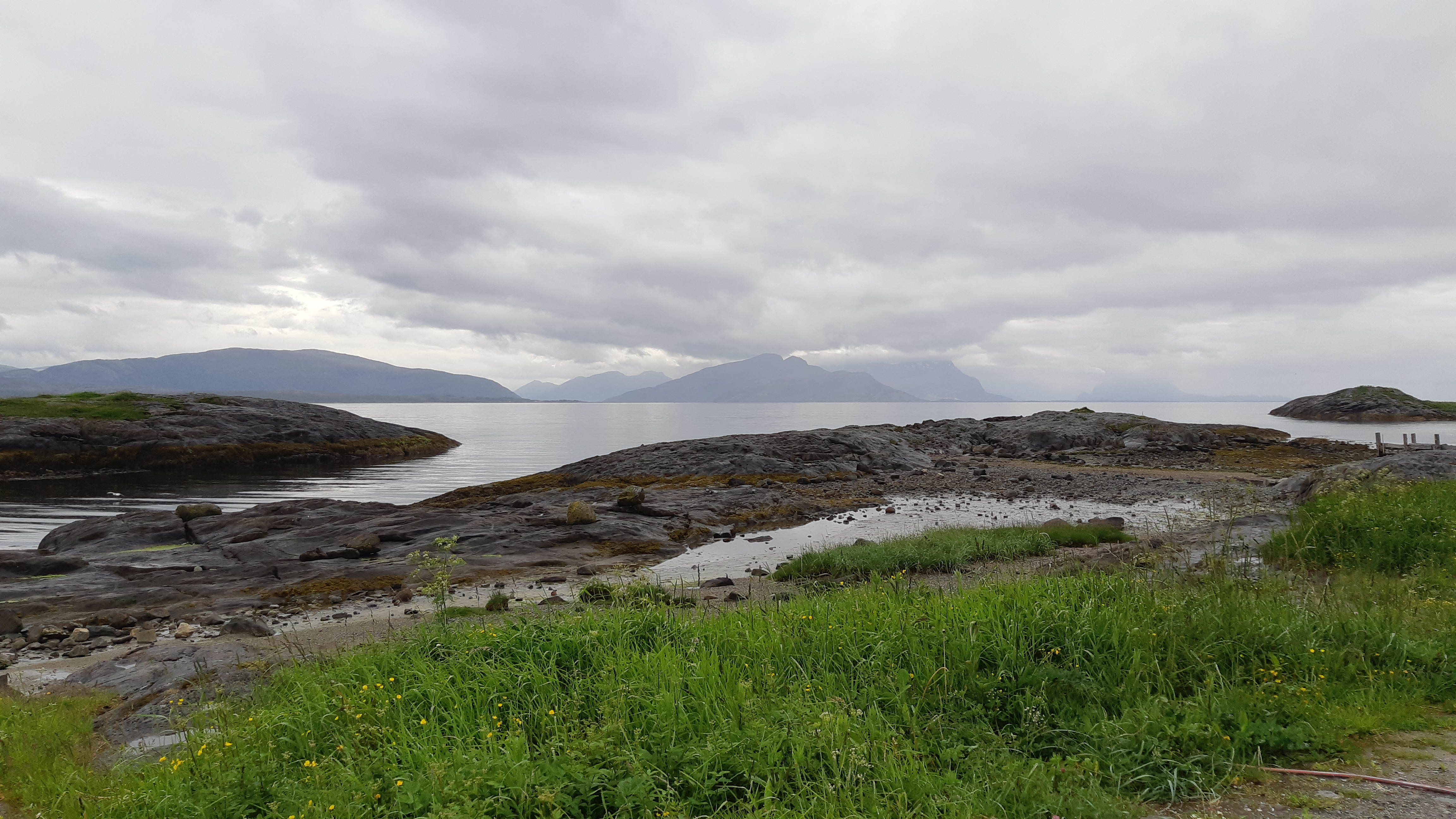 Fra Rødnaustet er dette utsikten. Diakon Ingrid har fotografert.