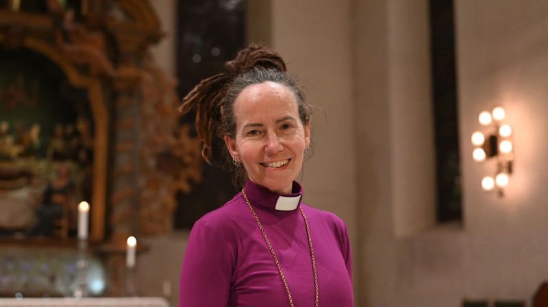 Biskopen besøker oss