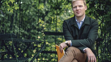 Thormod Rønning-Kvam stiller med både Gershwin, Grieg og Schumann i Holmsbu på søndag. (Foto: Per Sollerud)