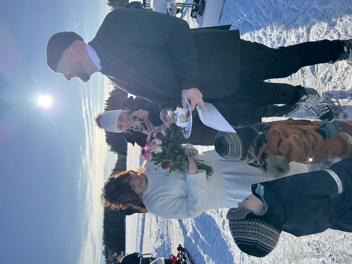 Maria Christine Hedström og Rasmus Olof Anders Ahnell etter vielsen.