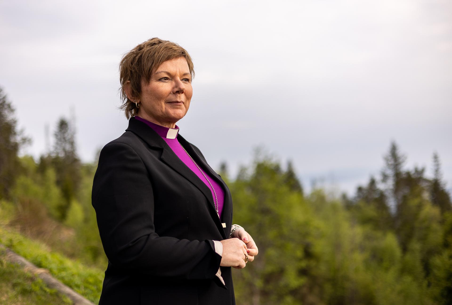 Ragnhild Jepsen held preika på festgudstenesta på Moster (foto: Den norske kyrkja). 