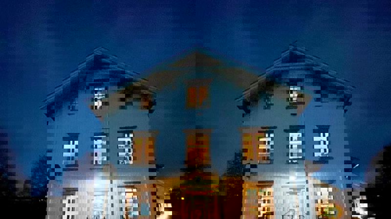 W GAMLEBUTIKKEN, Østre Gausdal Kontakt: Ingunn Wold 932 81 023