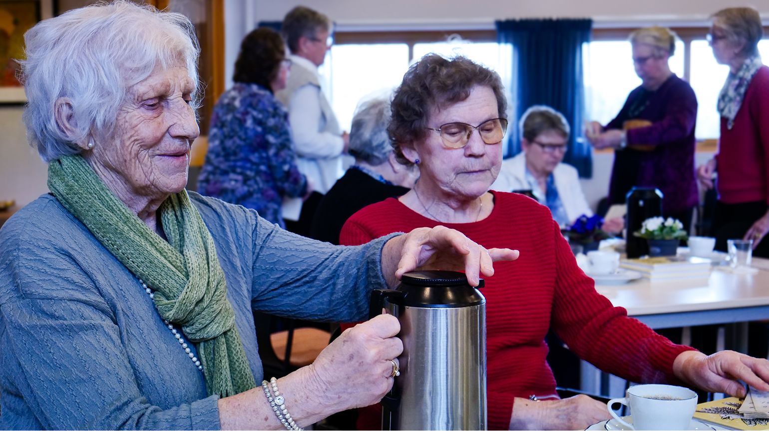 Hyggestund for de eldre en gang i måneden i Åmot kirke kl. 11-13.30