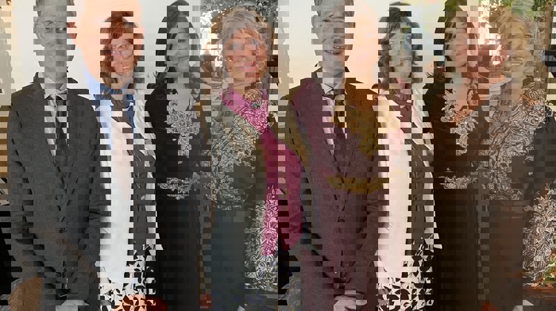 Prisvinner Aiman Umarova sammen med Greg Reichberg (PRIO), biskop Ingeborg Midttømme fra priskomiteen og utviklingsminister Anne Beathe Tvinnereim (t.h.) som overrakte prisen. Foto: Stefanusalliansen