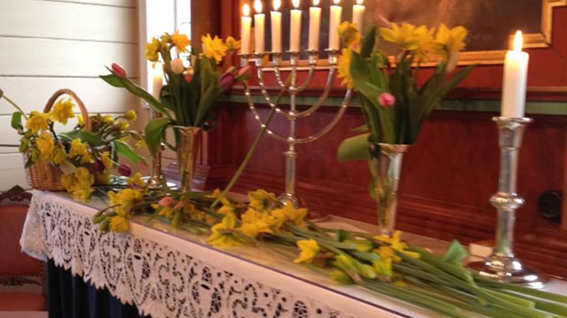 NB! Gudstenesta 1. påskedag er kl. 10!!