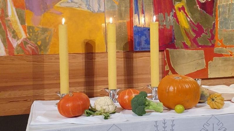 Høsttakkefest i Holmen kirke