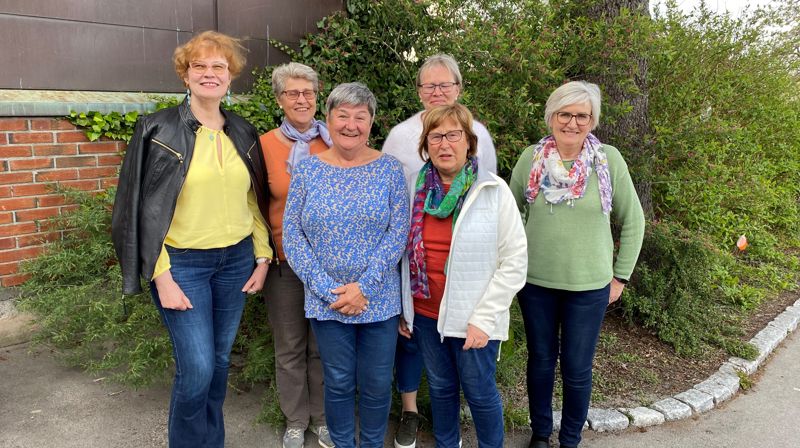 Fra venstre mot høyre: Iveta Pikmeistere, Liv Bakke Magerøy, Britt Flaatten, Gunn Marit Langedrsg, Eva Gilje og Tone Fjeld