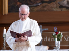 Liturg Ole Martin Norderhaug - foto: Anders Nyhuus