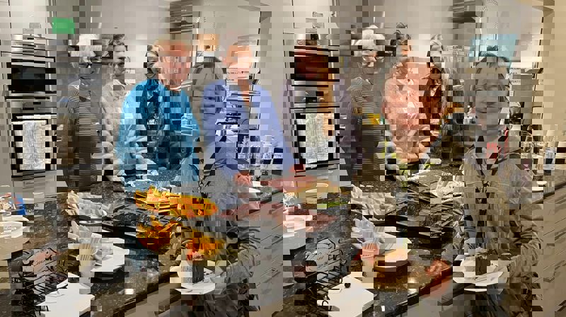 Lørdagskafé i Fjellhamar kirke