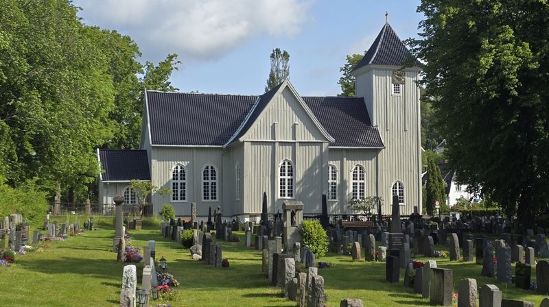 Godt å se Drøbak kirke uten stillaser.