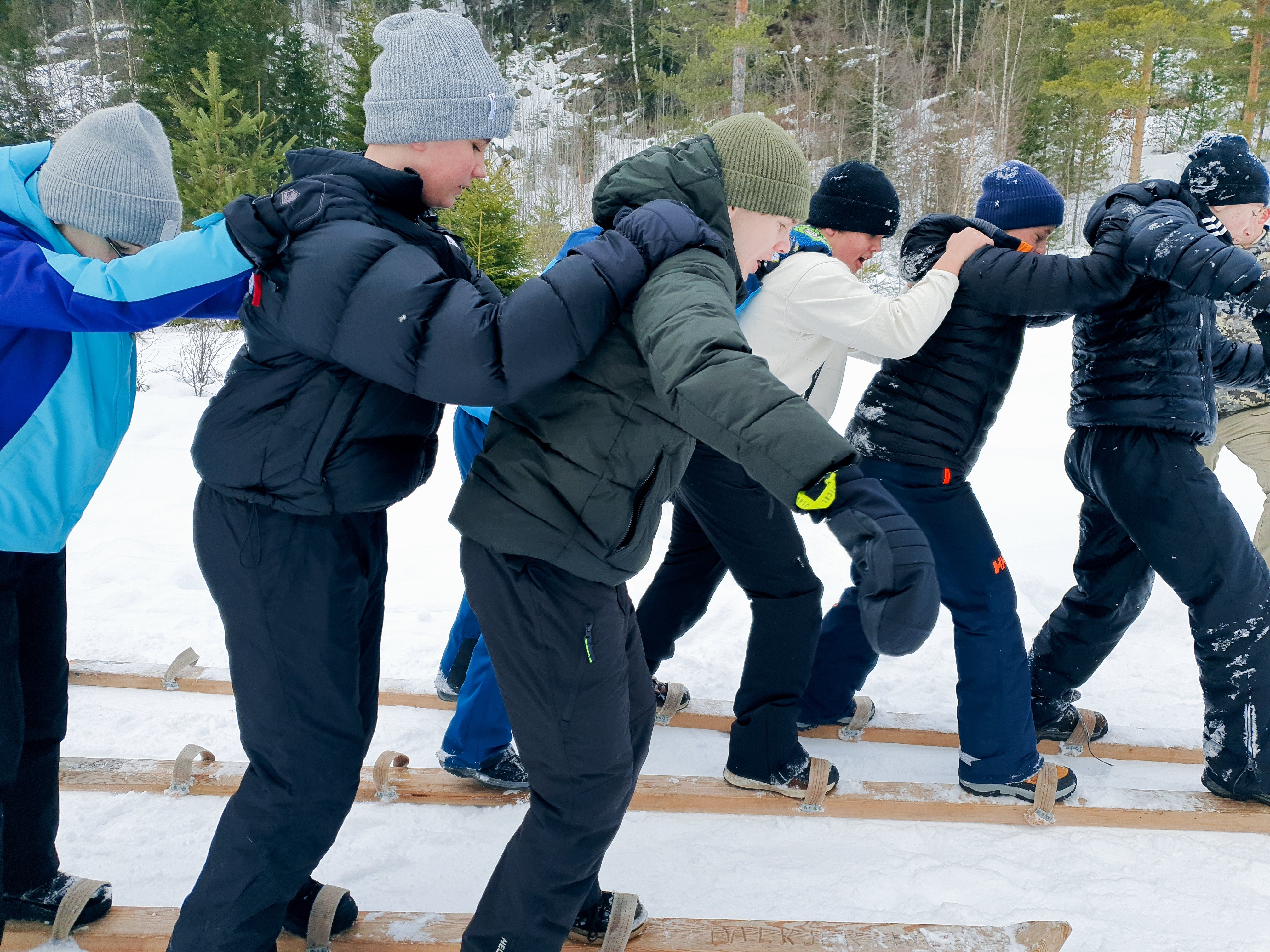 Konfirmanter p&aring; leir, foto Bo Mathisen / Den norske kirke