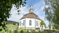 Stortinget har vedtatt en milliardsatsing på bevaring av kulturhistorisk verdifulle kirkebygg. Nå skal Den norske kirke og Riksantikvaren foreslå hvordan midlene fra OVF kan brukes på å bevare kirkene. Foto: Joakim Birkeland/Den norske kirke