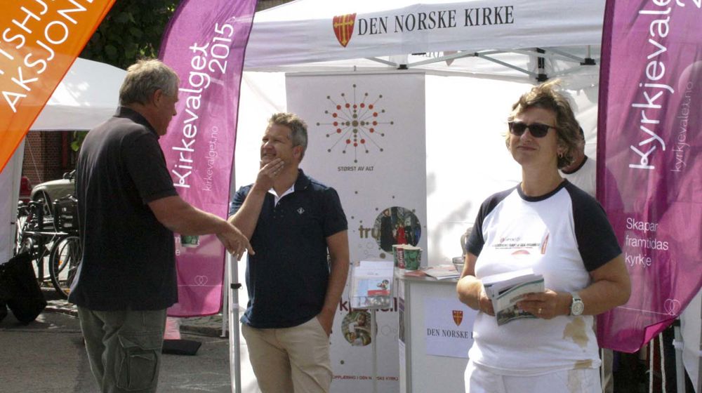 Kirkens stand under Arendalsuka.