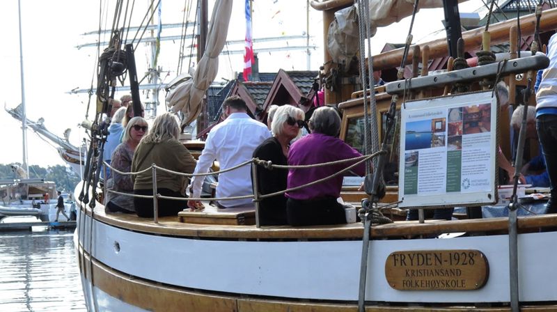 Kirken går til sjøs under Arendalsuka