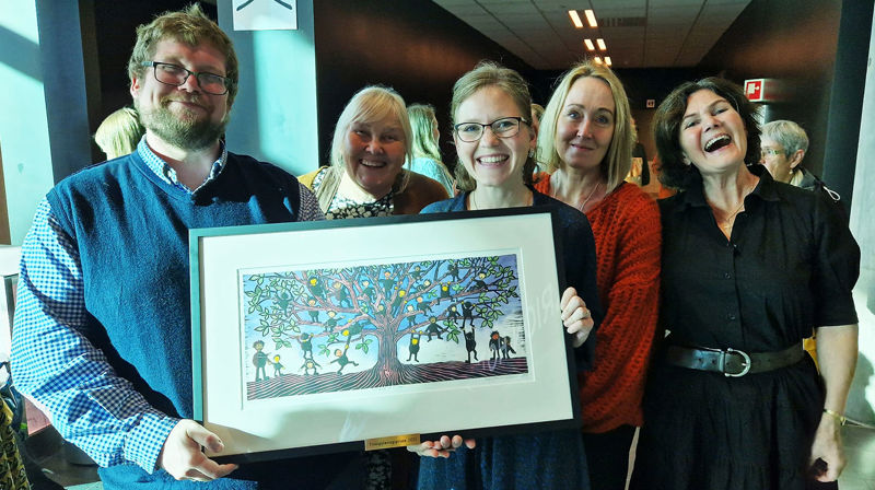 Vinnerne av trosopplæringsprisen 2023 fra Aust-Nedenes prosti fra venstre: Robert Knudsen, Laila Stensvold, Maria Nese Taxerås, Sissel Andreassen og Ragnhild Floberg.