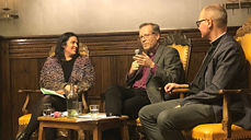 Samtalen mellom ansv. red. i BT Frøy Gudbrandsen, biskop Halvor Nordhaug og domprost Gudmund Waaler følgde opp biskopen sitt føredrag med spørsmål frå både panelet og publikum.