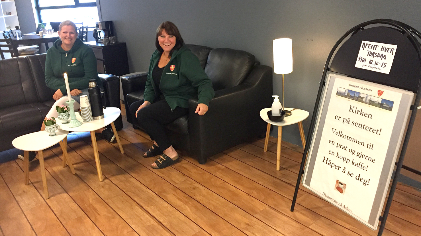 Bjørgvin bispedømeråd ønskjer ei kyrkje som er synleg og nær. Eit eksempel kan vera diakonimedarbeidarane på Kleppestø senter, Hildegunn Norbakken (t.v.) og Trude Munkvold. Foto: Geir Viksund