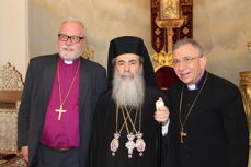 Biskopen i Borg sammen med den gresk-ortodokse patriarken i Jerusalem, Theophilos III, og biskop i ELCJHL, Munib Younan (FOTO: ENDRE FYLLINGSNES)