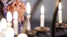 - Våre prester og diakoner skal være tilstede i den korona-situasjonen vi nå opplever. Også dette kan vi legge i Guds hender, sier prost Kari Mangrud Alvsvåg i Søndre Borgesyssel prosti i Borg bispedømme.