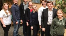 Fv.: Julia Bjørnstad (1.vara, 17 år, Greåker), Ola Mårem (18 år,Skedsmo), Thomas Iversen (20 år, Tune), Telise Heksem (22 år, Fredrikstad), Elise Olsen (18 år, Sarpsborg), Johannes Fuglehaug (16 år, Eidsvoll), Aleksander Abelsen (19 år, Fredrikstad) og Emma Dalheim (2.vara, 15 år, Sarpsborg)