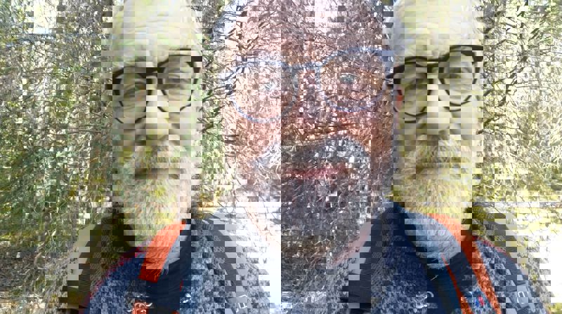 Gjermund Stormoen var en av de frivillige som hadde åpen kirke i Drøbak i påsken 2020