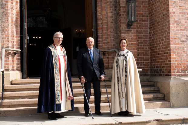 På trappen, foto June Bergh.jpg