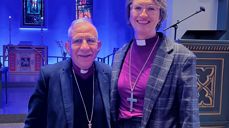 Bildet er fra fredsappell i Moss kirke fredag 1.12 sammen med biskop emeritus Mounib fra Den evangelisk Lutherske kirke i Jordan og det hellige land (ELCJHL).