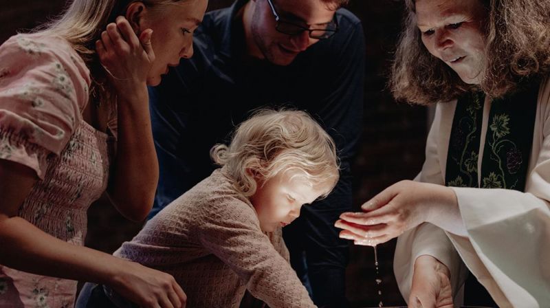 Dåp. Foto: Malin Longva