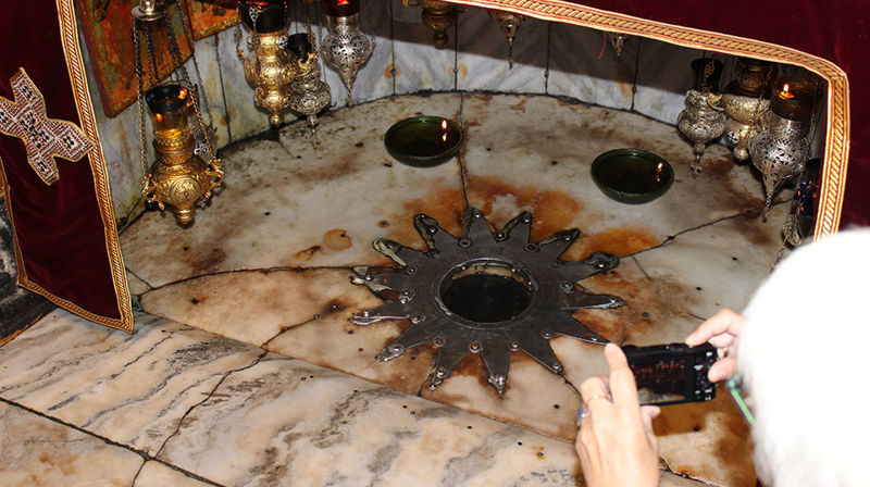 Hilsen til bishop Azar and all sister and brothers in Christ in ELCJHL!