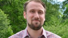 Kenneth Hansen er tilsatt som teologisk rådgiver ved Hamar bispedømmekontor. Foto Liv Torhild Bråthen