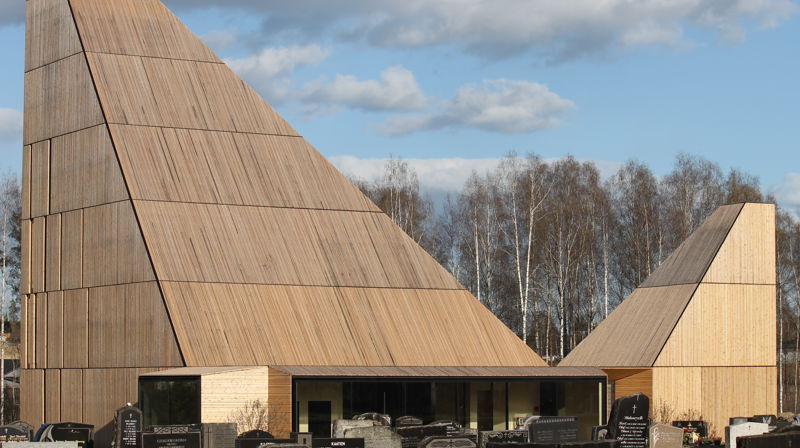 Våler kirke ble vigslet 1. pinsedag 2015