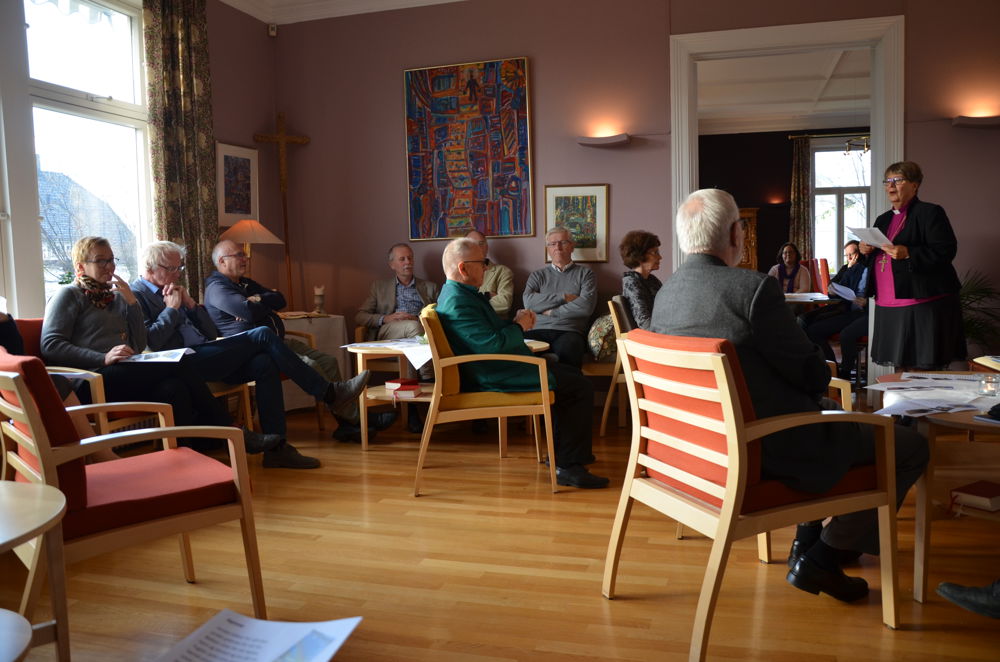 Prostene var blant gjestene som var invitert til boklanseringen