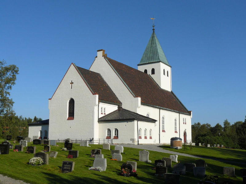 Vigslingen skjer i Raufoss kirke. Foto: Håvard Amlie.