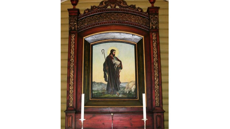 Altertavlen i Hodalen kirke viser den gode hyrde.