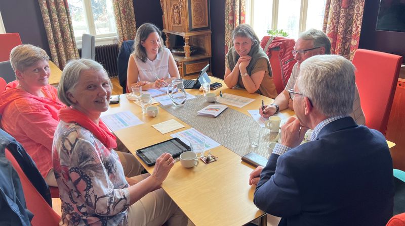 Folkevalgte fra hele bispedømmet jobber med strategien for de neste fire årene. Foto: Hamar bispedømmeråd