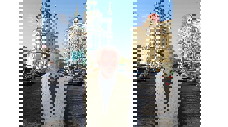 Hans-Wilhelm Steinfeld til Spjelkavik kyrkje