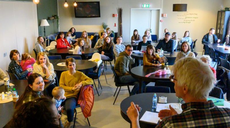 Diakonmedarbeider Elisabeth Dios samarbeider med kommunen og frivillige organisasjoner for å kunne hjelpe de ukrainske flyktningene på best mulig måte. Alle foto: Anders Vinje, Innherred