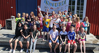 Stor stemning og mye gøy på leir...