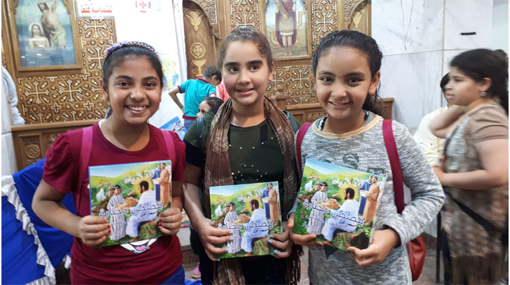 Barnebibler på arabisk. Støttet av norske menigheter. Foto: Åslaug I. Thingnæs